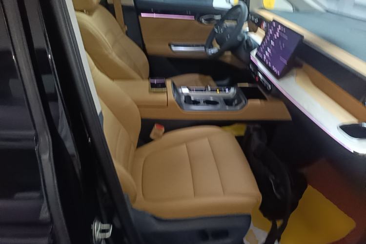 Used GAC Trumpchi E8 New Energy 2024 150km Longteng Starry Night Edition Right Front Seat