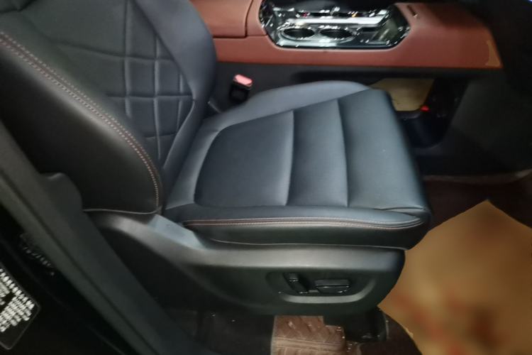 Used GAC Trumpchi E8 New Energy 2024 150km MAX+ Right Front Seat