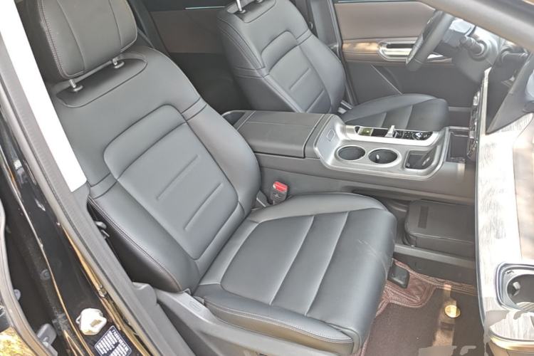 Used GAC Trumpchi E8 New Energy 2024 150km MAX Right Front Seat
