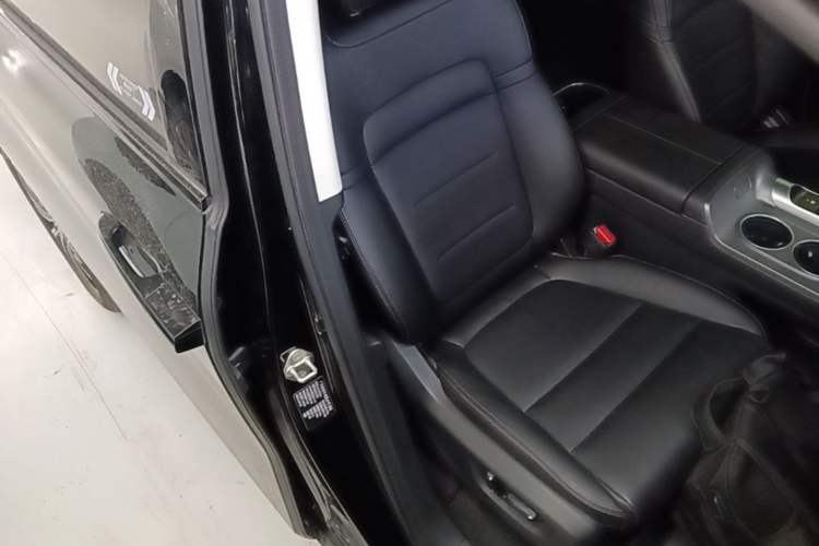 Used GAC Trumpchi E8 New Energy 2024 150km MAX Right Front Seat