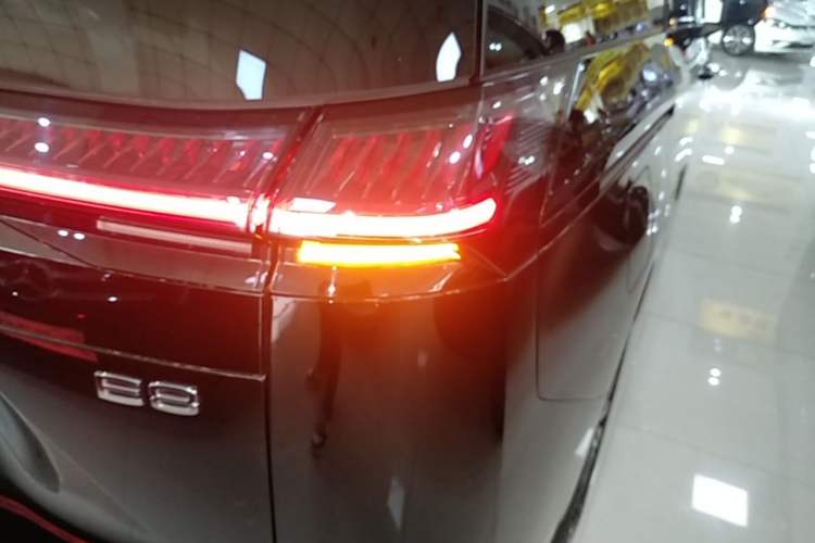 Used GAC Trumpchi E8 New Energy 2024 150km MAX Right Rear Taillight
