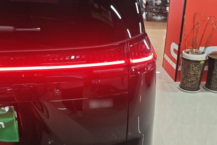 Used GAC Trumpchi E8 New Energy 2024 150km MAX+ Right Rear Taillight