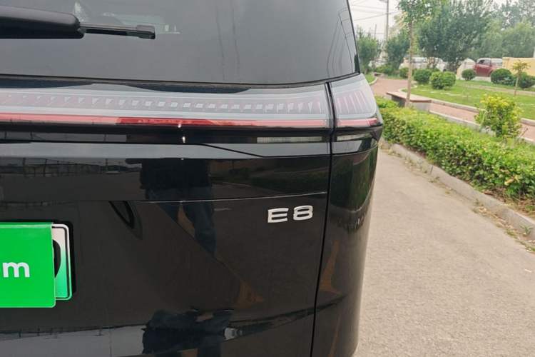 Used GAC Trumpchi E8 New Energy 2024 150km MAX+ Right Rear Taillight