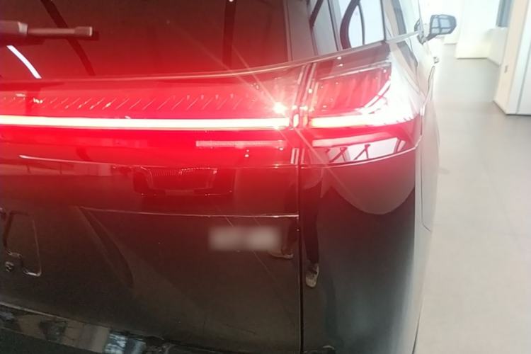 Used GAC Trumpchi E8 New Energy 2024 150km MAX+ Right Rear Taillight