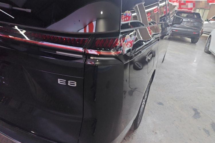 Used GAC Trumpchi E8 New Energy 2024 150km MAX+ Right Rear Taillight