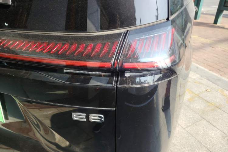 Used GAC Trumpchi E8 New Energy 2024 150km MAX Right Rear Taillight