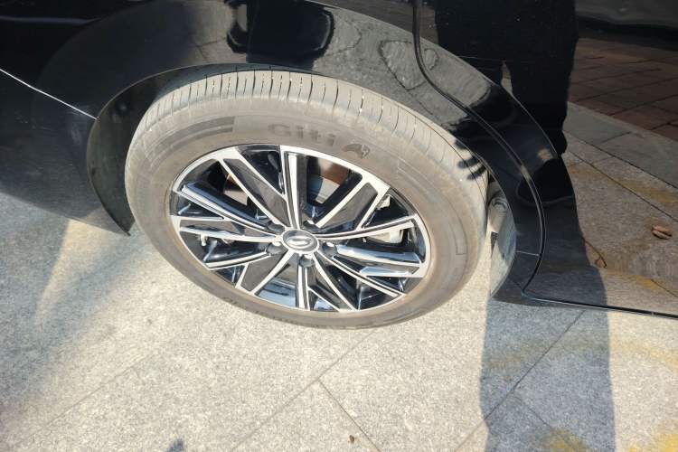 Used GAC Trumpchi E8 New Energy 2024 150km MAX Right Rear Wheel Hub