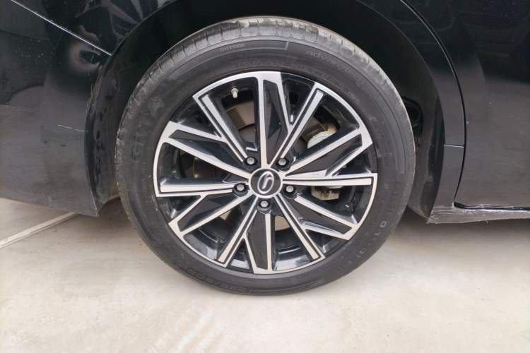 Used GAC Trumpchi E8 New Energy 2024 150km MAX Right Rear Wheel Hub