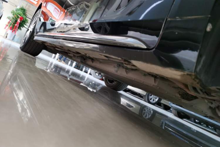 Used GAC Trumpchi E8 New Energy 2024 150km MAX+ Right Side Sill