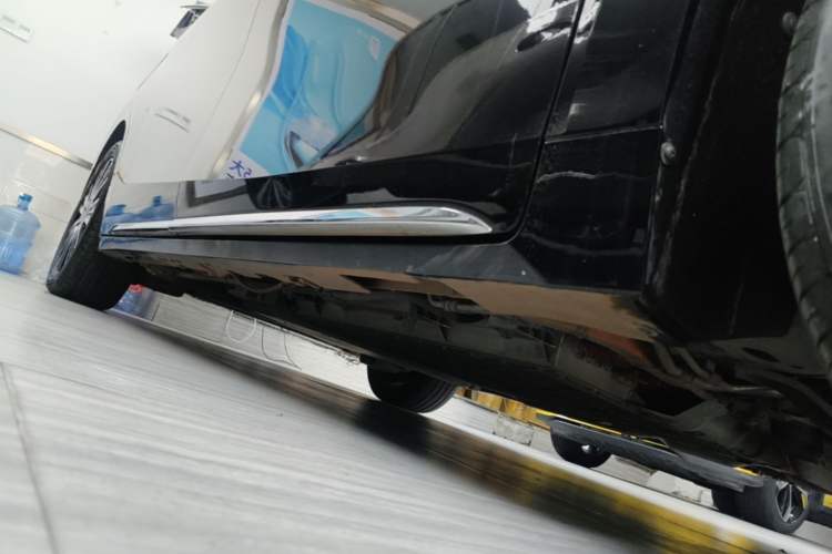 Used GAC Trumpchi E8 New Energy 2024 150km MAX+ Right Side Sill