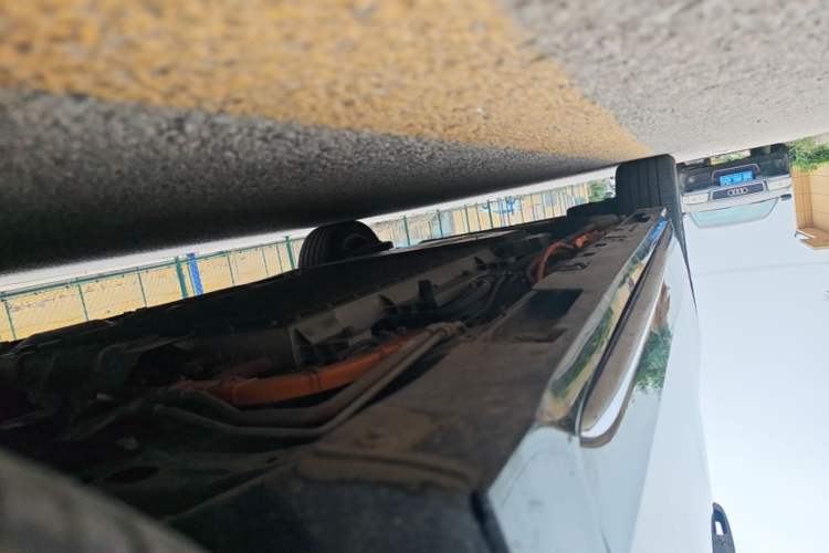 Used GAC Trumpchi E8 New Energy 2024 150km MAX+ Right Side Sill