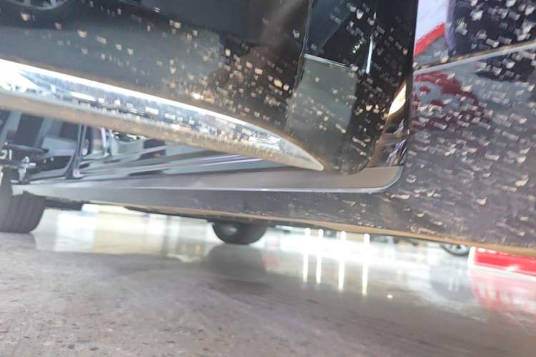Used GAC Trumpchi E8 New Energy 2024 150km MAX+ Right Side Sill