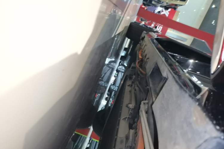 Used GAC Trumpchi E8 New Energy 2024 150km MAX+ Right Side Sill