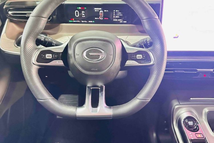 Used GAC Trumpchi E8 New Energy 2024 150km MAX Steering Wheel