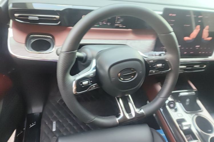 Used GAC Trumpchi E8 New Energy 2024 150km Longteng Glorious+ Steering Wheel