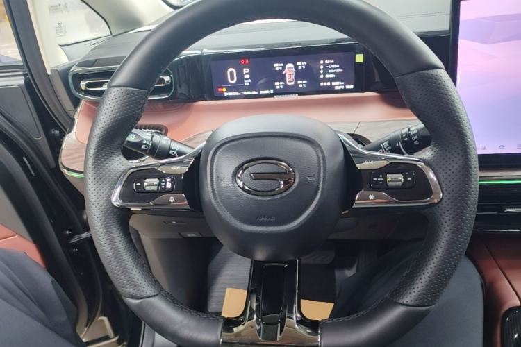 Used GAC Trumpchi E8 New Energy 2024 150km Longteng Glorious+ Steering Wheel