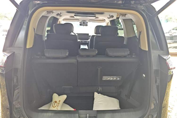 Used GAC Trumpchi E8 New Energy 2024 150km MAX Trunk
