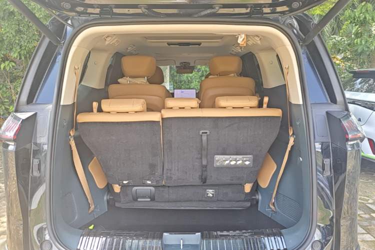 Used GAC Trumpchi E8 New Energy 2024 150km MAX Trunk