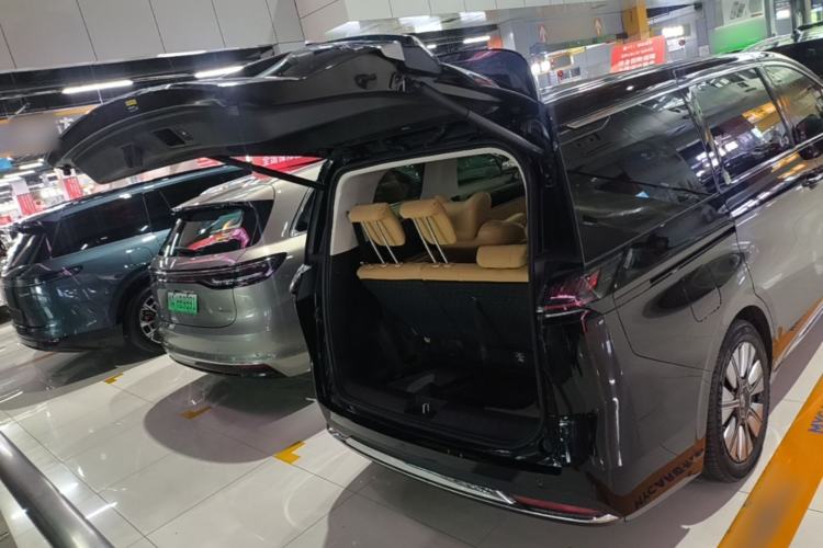 Used GAC Trumpchi E8 New Energy 2024 150km MAX+ Trunk