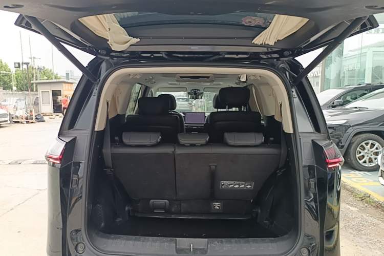 Used GAC Trumpchi E8 New Energy 2024 150km MAX Trunk