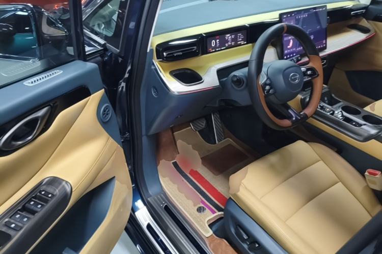 Used GAC Trumpchi E8 New Energy 2024 150km MAX Driver Seat