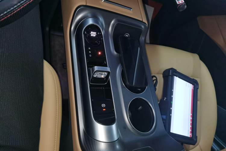 Used GAC Trumpchi E8 New Energy 2024 150km MAX Gear Lever