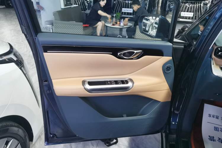 Used GAC Trumpchi E8 New Energy 2024 150km MAX Interior 7
