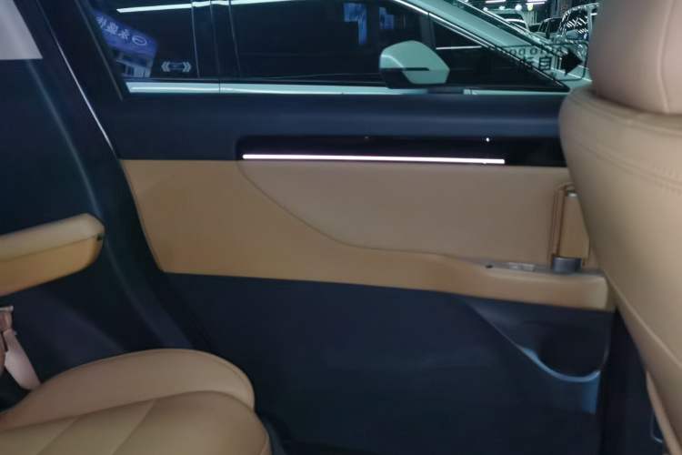 Used GAC Trumpchi E8 New Energy 2024 150km MAX Interior 8