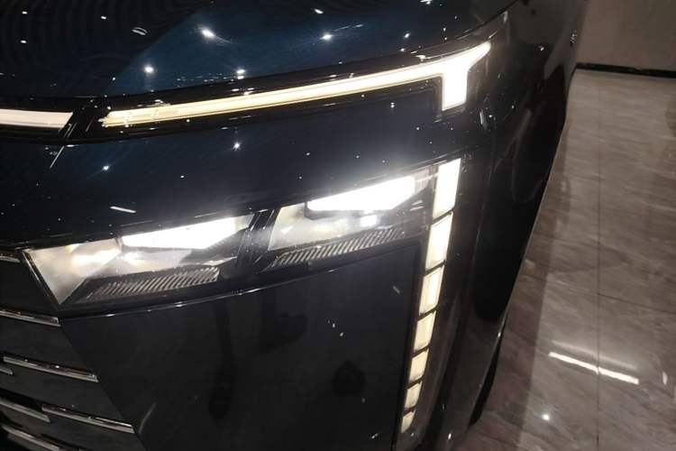 Used GAC Trumpchi E8 New Energy 2024 150km MAX Left Front Headlight