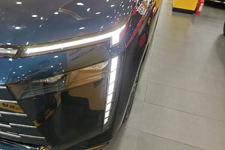 Used GAC Trumpchi E8 New Energy 2024 150km MAX Left Front Headlight