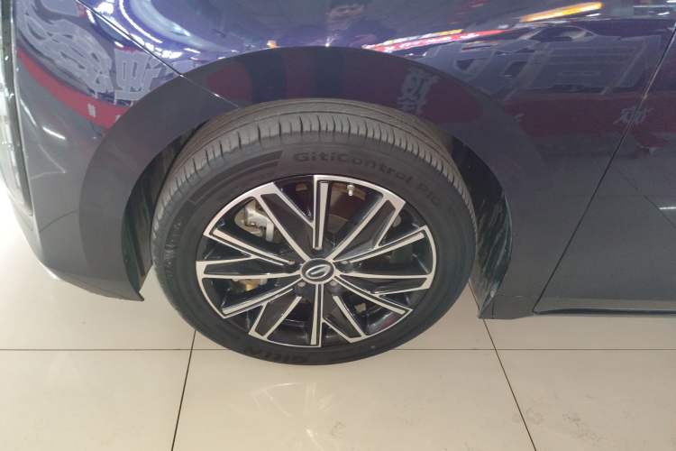 Used GAC Trumpchi E8 New Energy 2024 150km MAX Left Front Wheel Hub