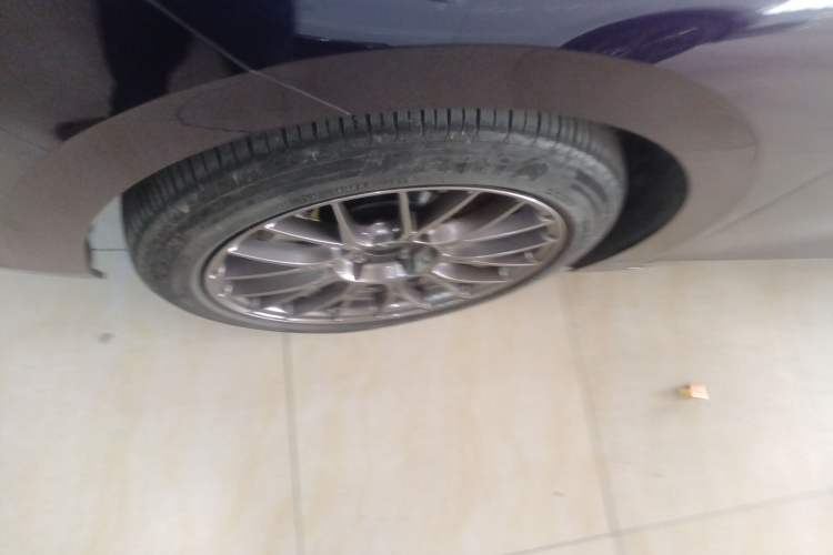 Used GAC Trumpchi E8 New Energy 2024 150km MAX Left Front Wheel Hub