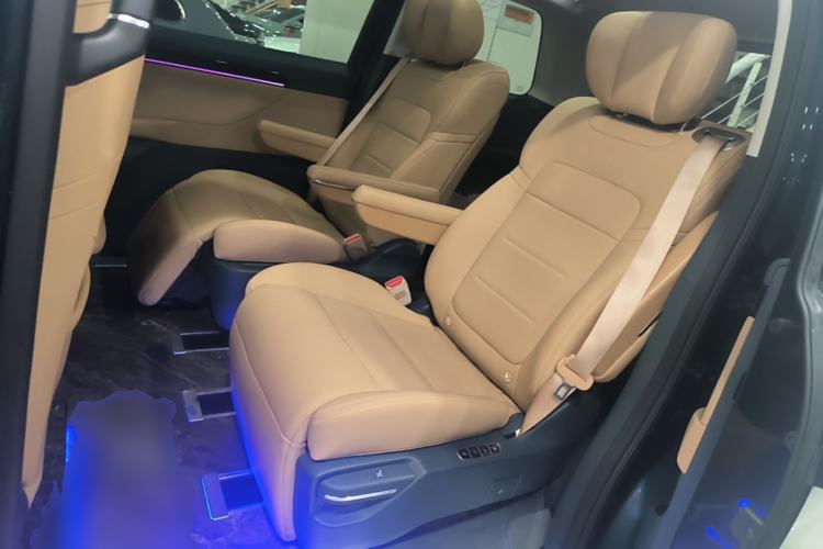 Used GAC Trumpchi E8 New Energy 2024 150km MAX Left Rear Seat