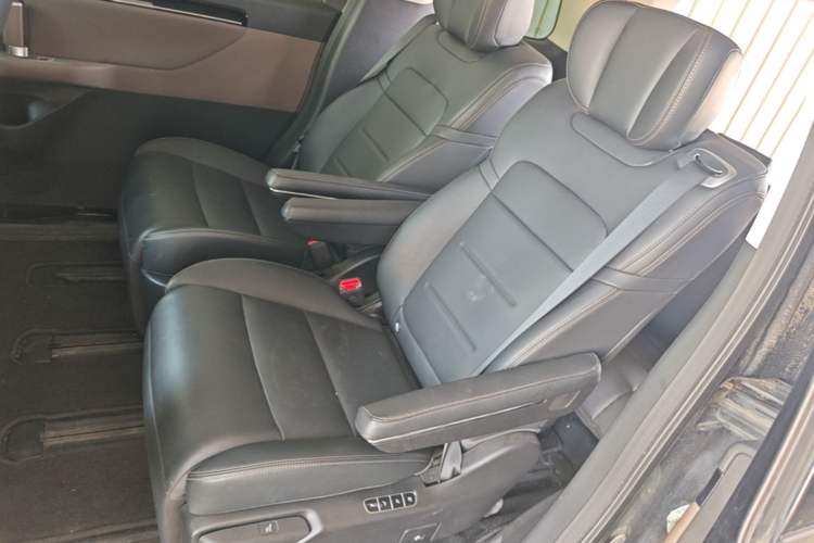 Used GAC Trumpchi E8 New Energy 2024 150km MAX Left Rear Seat