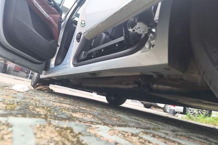 Used GAC Trumpchi E8 New Energy 2024 150km MAX+ Left Side Sill