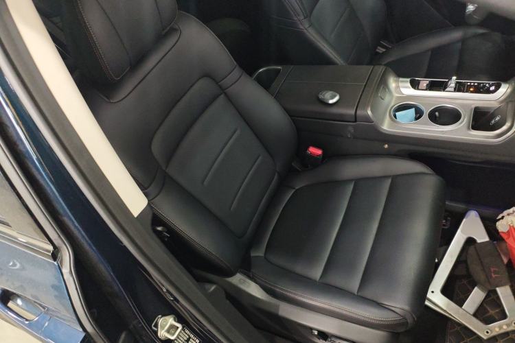 Used GAC Trumpchi E8 New Energy 2024 150km MAX Right Front Seat