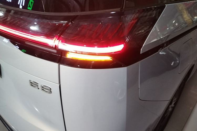 Used GAC Trumpchi E8 New Energy 2024 150km MAX+ Right Rear Taillight