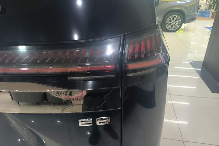 Used GAC Trumpchi E8 New Energy 2024 150km MAX Right Rear Taillight