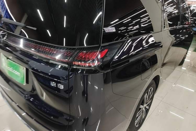Used GAC Trumpchi E8 New Energy 2024 150km MAX Right Rear Taillight