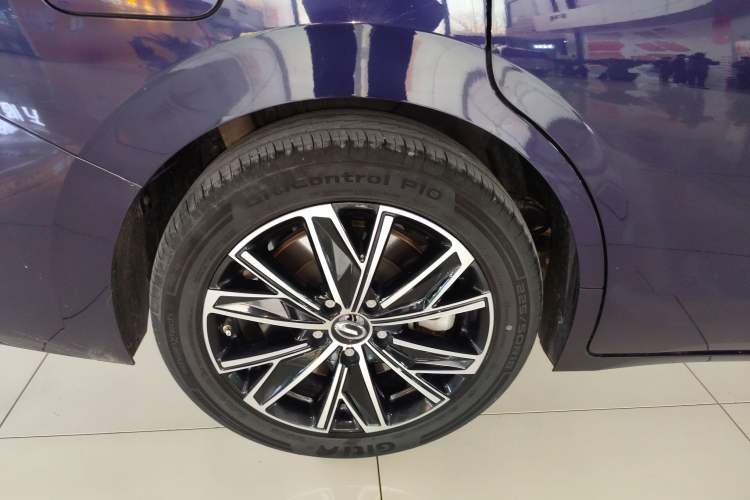 Used GAC Trumpchi E8 New Energy 2024 150km MAX Right Rear Wheel Hub