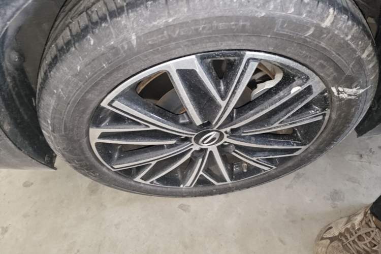 Used GAC Trumpchi E8 New Energy 2024 150km MAX Right Rear Wheel Hub