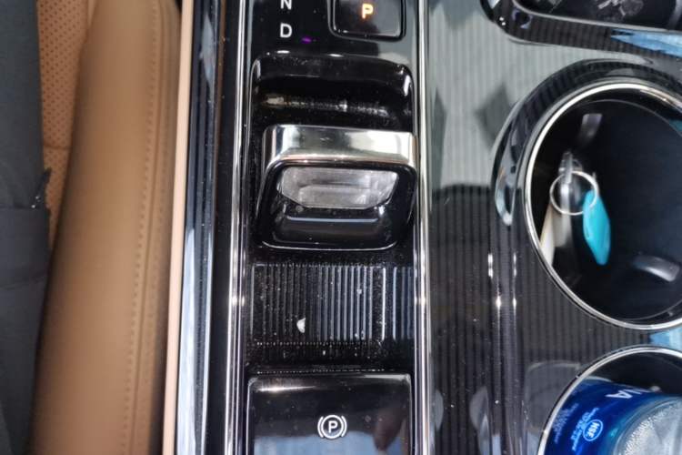 Used GAC Trumpchi E8 New Energy 2024 150km MAX+ Gear Lever