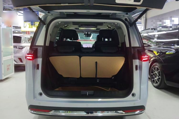 Used GAC Trumpchi E8 New Energy 2024 150km Longteng Glorious+ Trunk