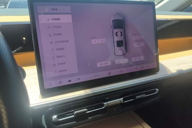 Used GAC Trumpchi E8 New Energy 2024 150km MAX Audio And AC Panel