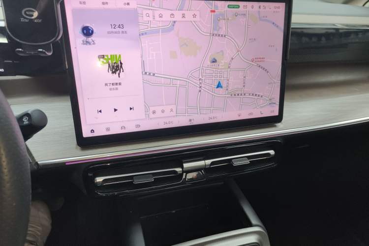 Used GAC Trumpchi E8 New Energy 2024 150km MAX Audio And AC Panel