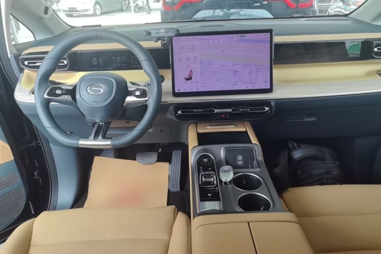 Used GAC Trumpchi E8 New Energy 2024 150km MAX Center Console