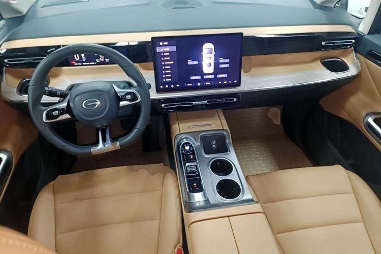 Used GAC Trumpchi E8 New Energy 2024 150km MAX Center Console