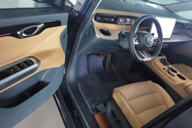 Used GAC Trumpchi E8 New Energy 2024 150km MAX Driver Seat