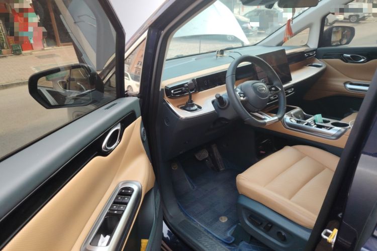 Used GAC Trumpchi E8 New Energy 2024 150km MAX Driver Seat