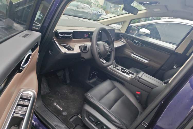 Used GAC Trumpchi E8 New Energy 2024 150km MAX Driver Seat